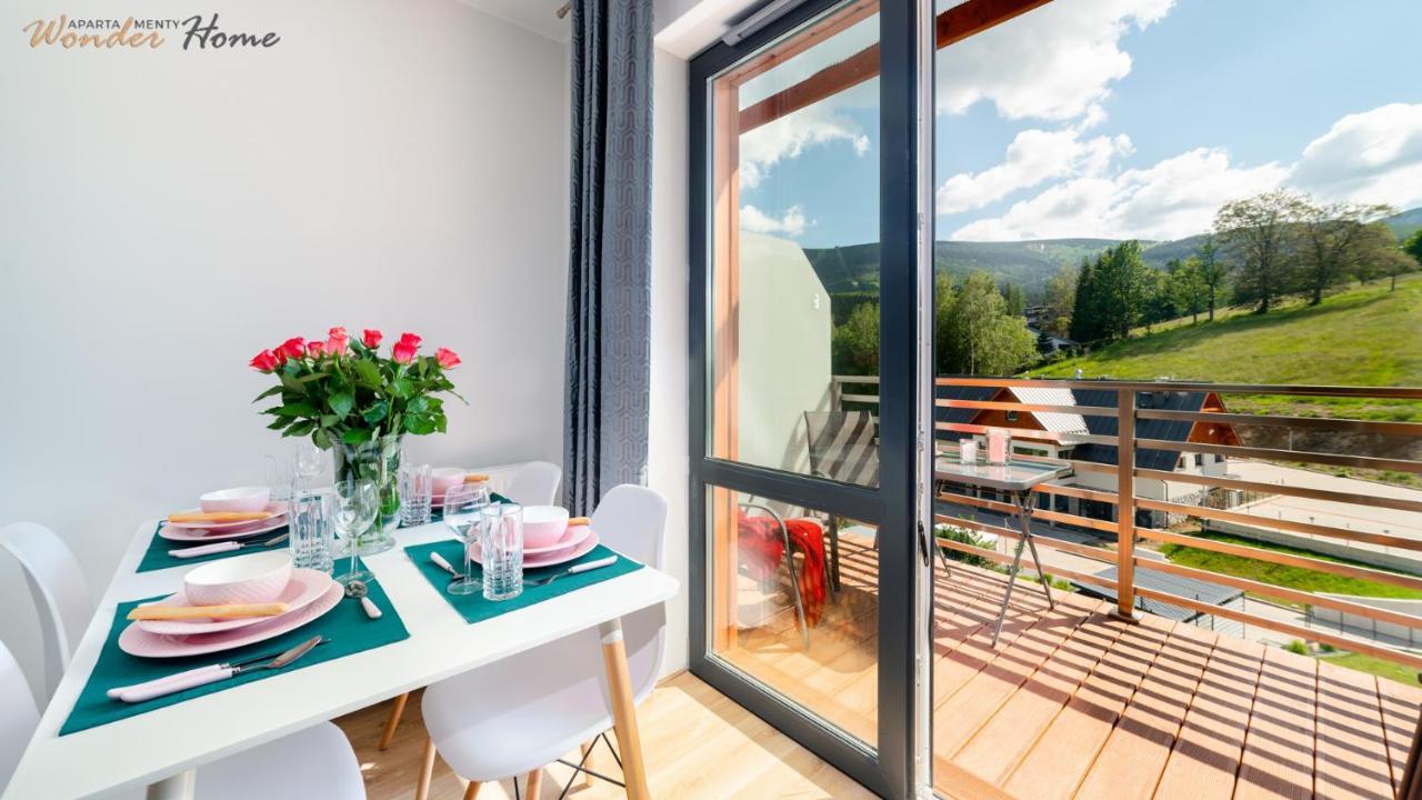 Wonder Home - Apartamenty Blisko Wyciagow Ski Arena, Parku Wodnego, Restauracji, Kosciolka Wang Карпач Екстер'єр фото